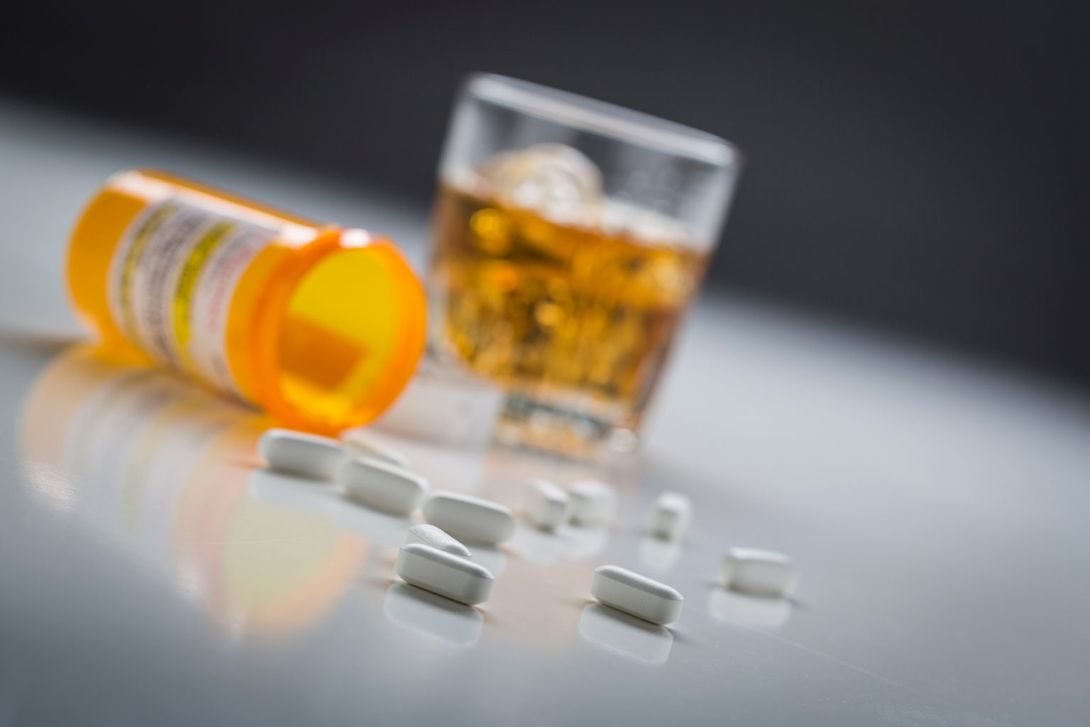 Addiction-Treatment-for-Pain-Pills-and-Alcohol